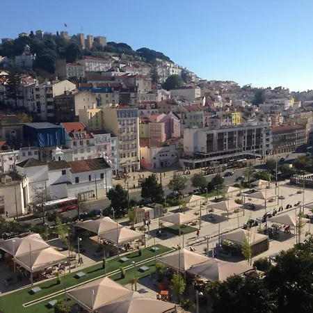 Apartment Located Lisbon