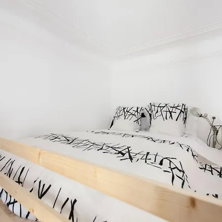 Located Apartment